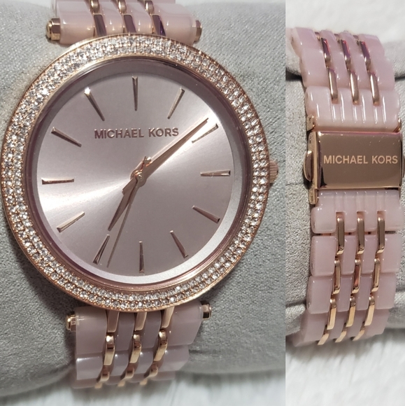 SOLD new Authentic Michael Kors watch - Picture 1 of 3